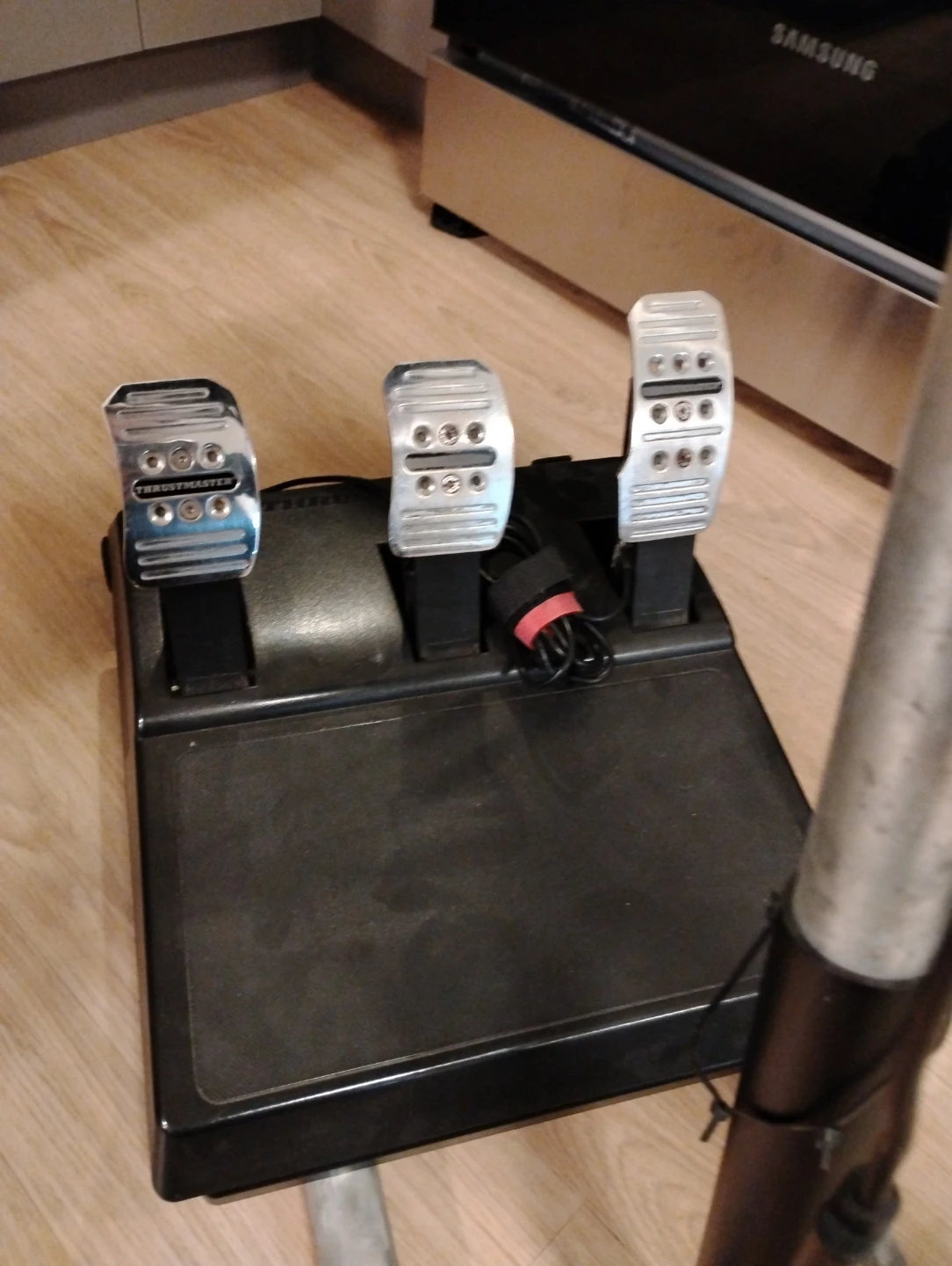 Thrustmaster TMX Force Feedback Racing Wheel - photo 4