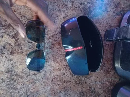 Prada polarized sunglasses thumbnail