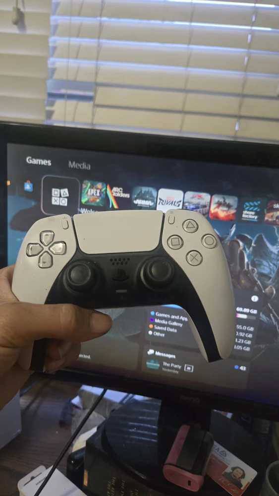 PlayStation 5 (PS5) Console with Controller - photo 2