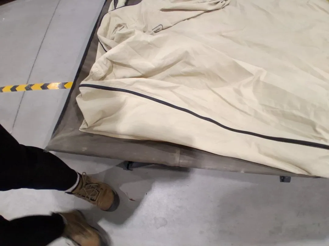 Coleman Queen Cot image indicator(7)