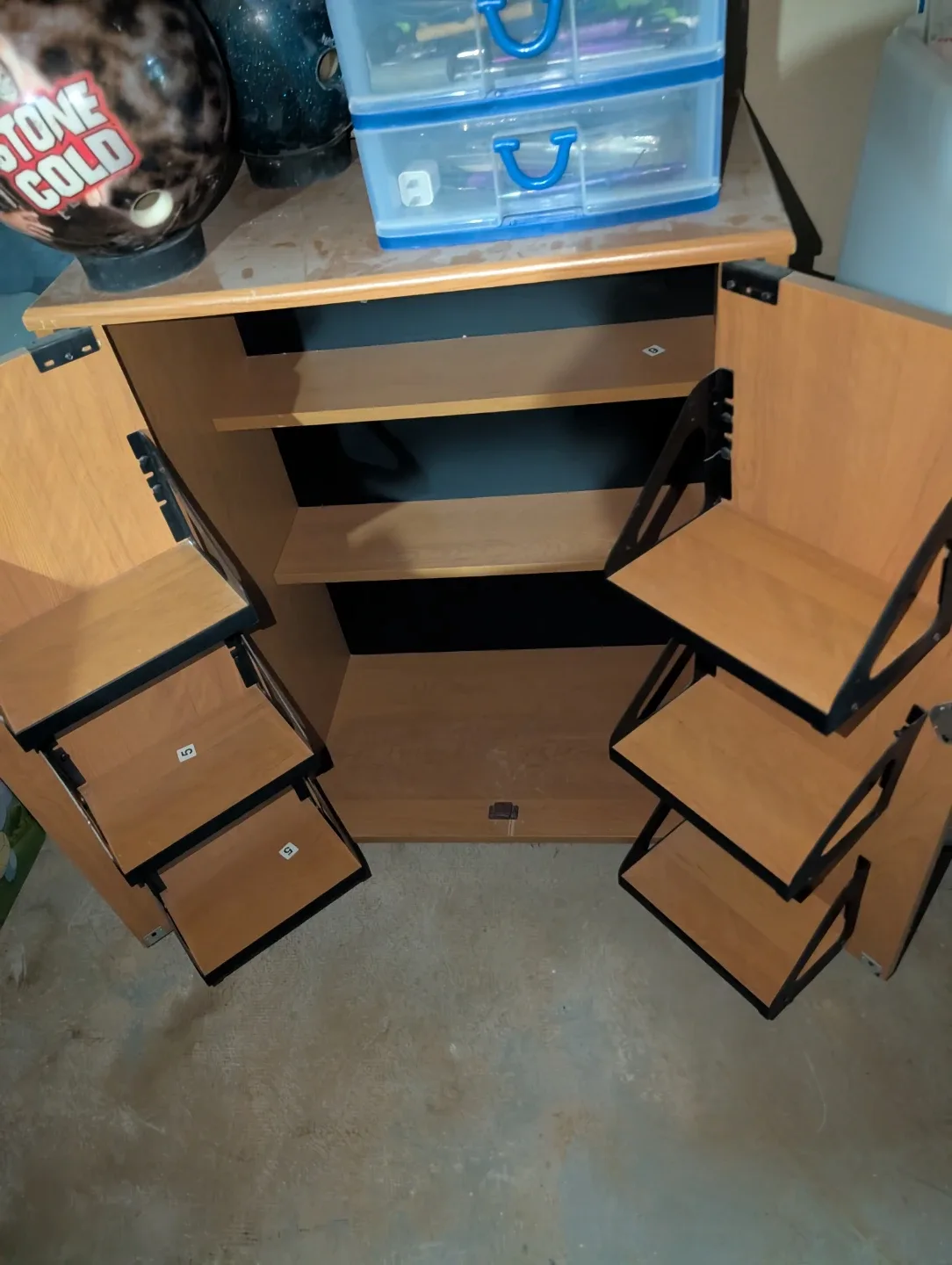 Wooden Media Cabinet with Doors image indicator(2)