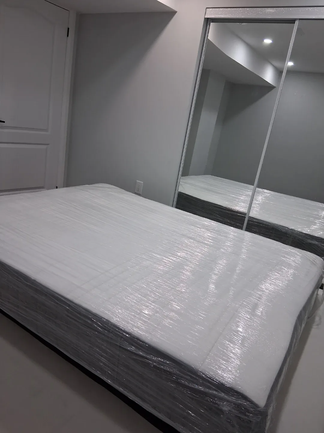 Queen size IKEA Mattress - Still in Plastic Wrap