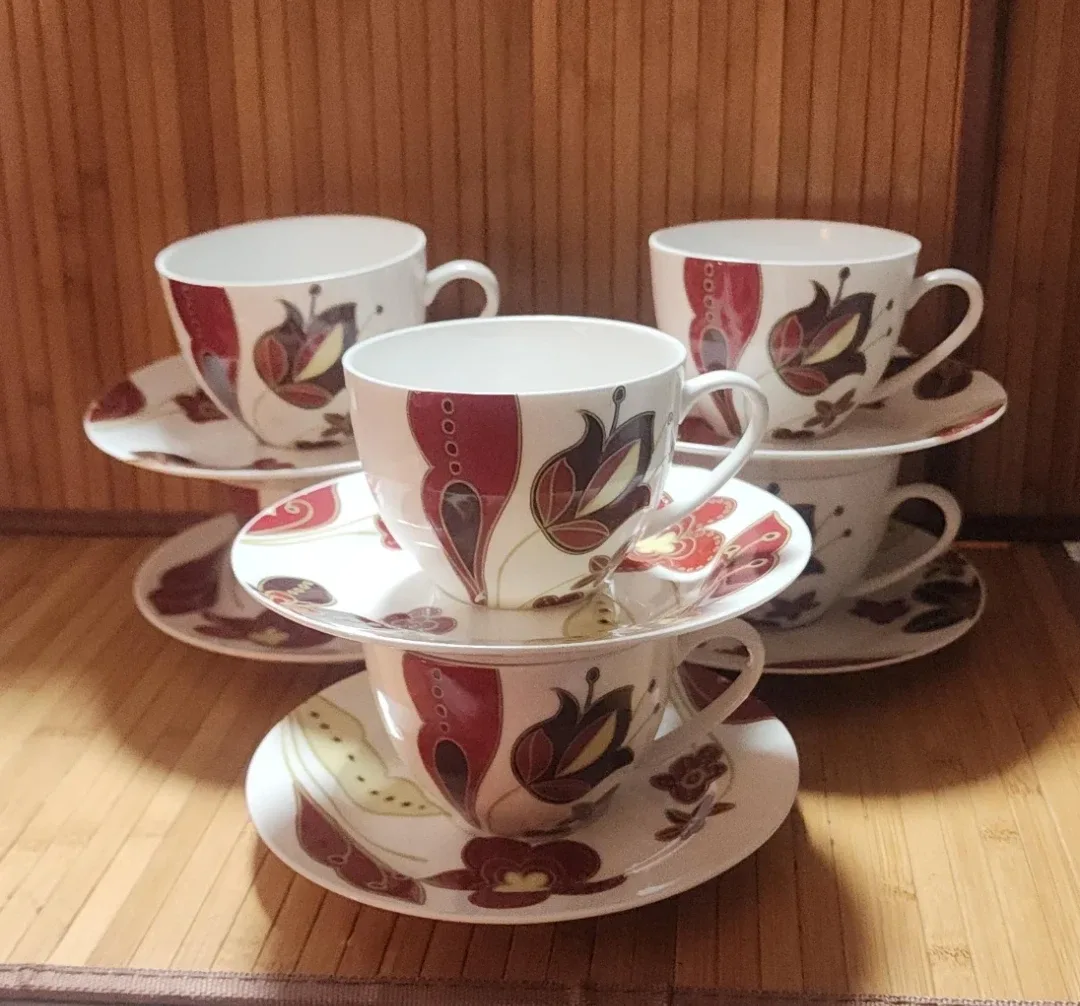 Set of 5 Tea Cups and Saucers