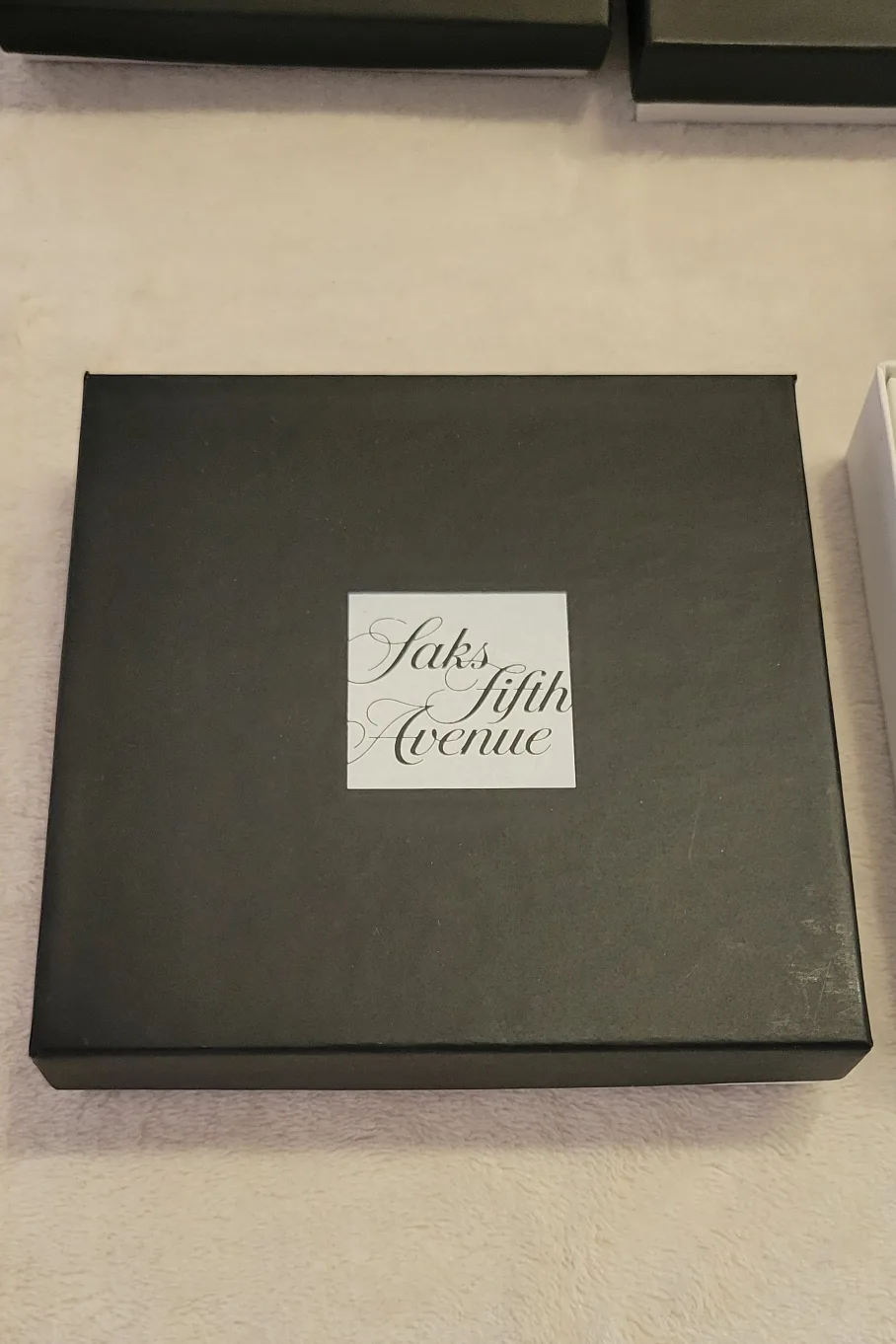 Saks Fifth Avenue Empty Gift Box image indicator(4)