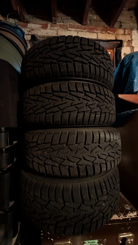195/60R15 winter tires on 15X6.5 5X110 BLACK STEEL WHEELS - photo 2