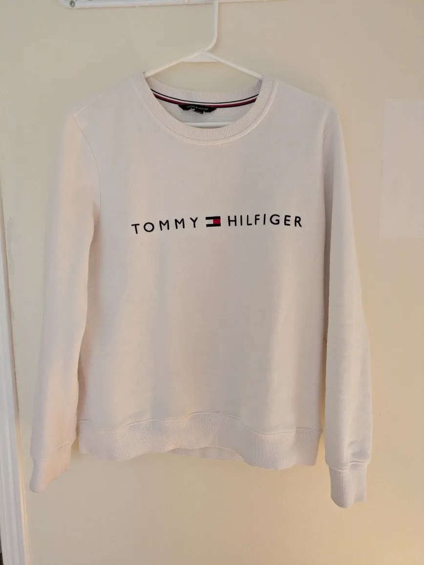 White Tommy Hilfiger Crew neck sweater (m)