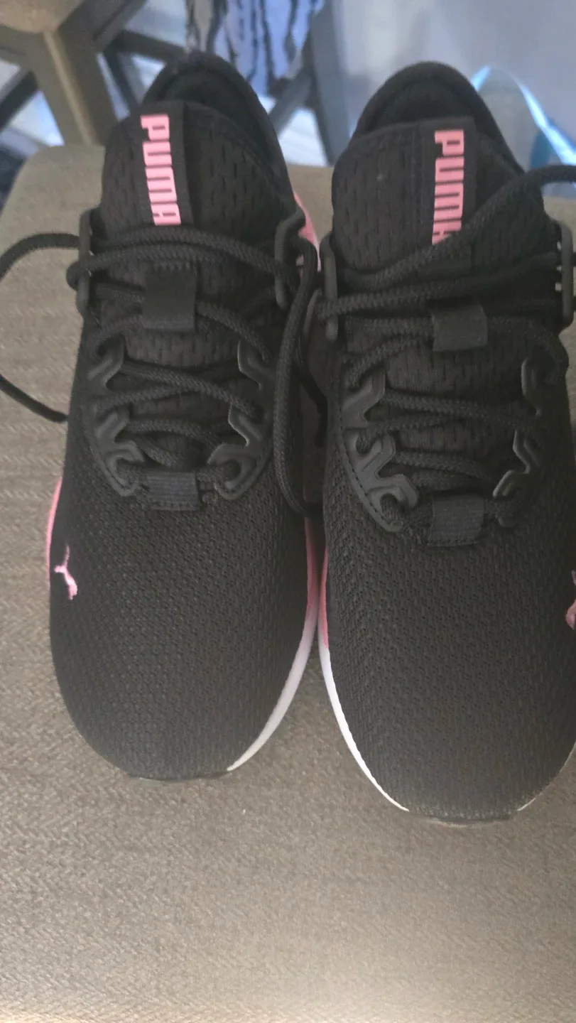 Puma Running Shoes - Black & Pink image indicator(4)