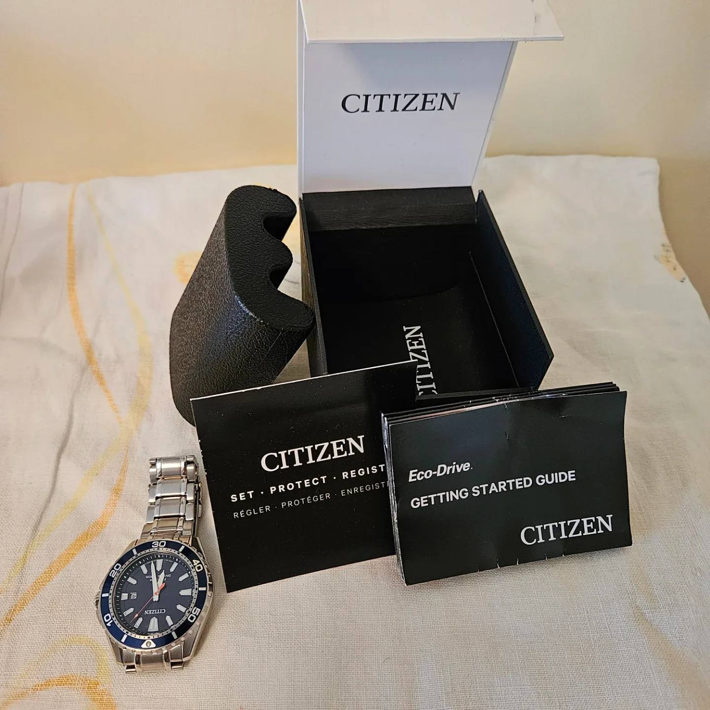 Citizen Eco-Drive Promaster Diver's Watch image indicator(4)