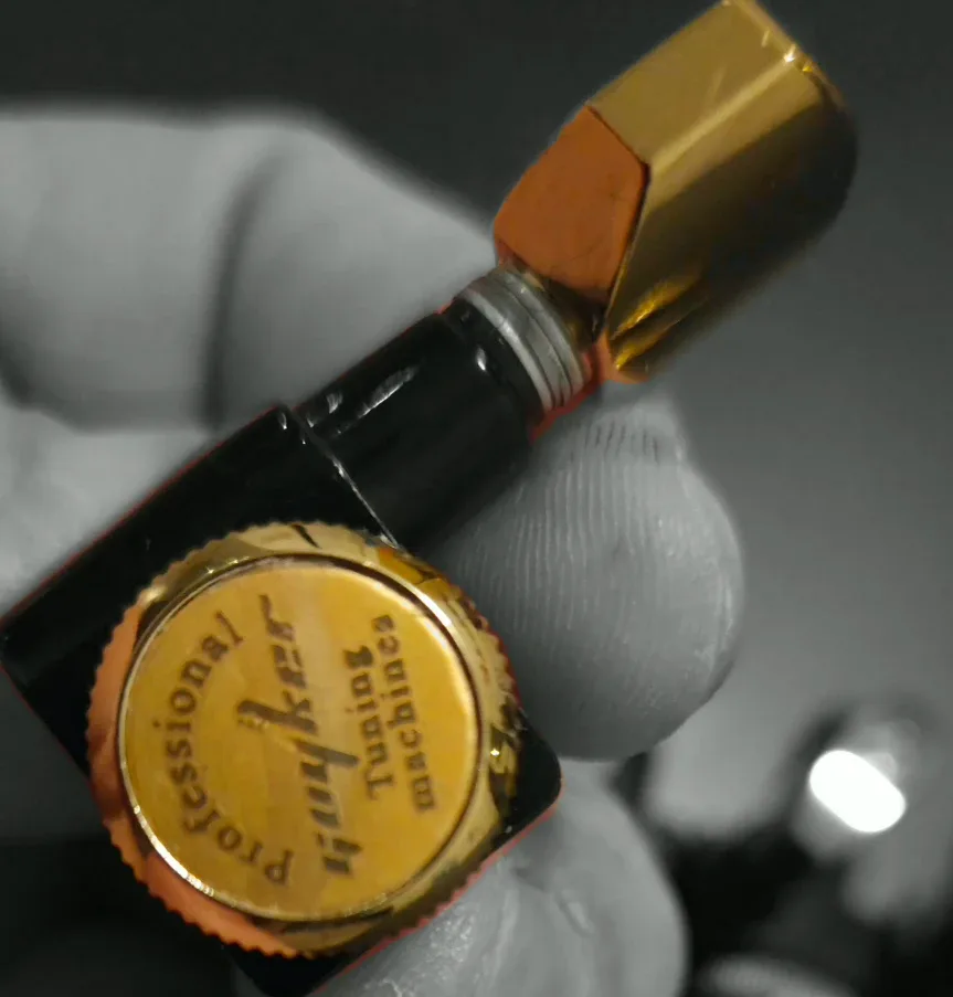 Guyker Tuning Machines - Black & Gold