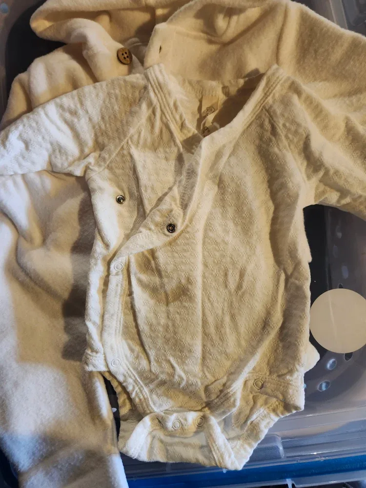 Baby Clothes Bundle: Old Navy & Carter's 3-6M image indicator(6)