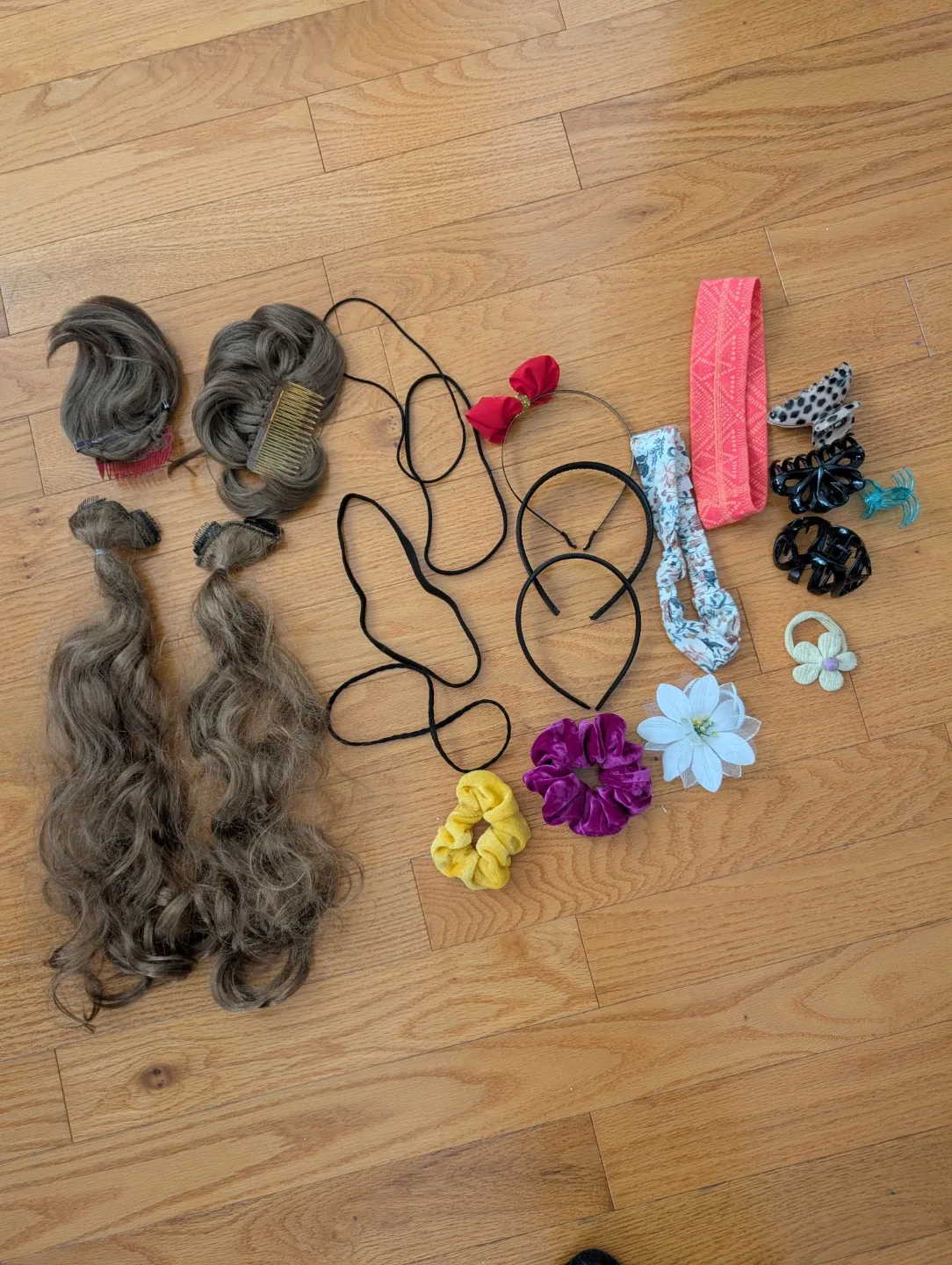 Hair Accessories Bundle thumbnail