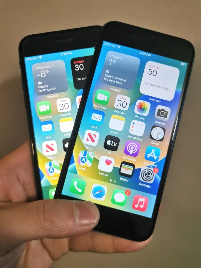 iPhone 8 64G Black Unlocked