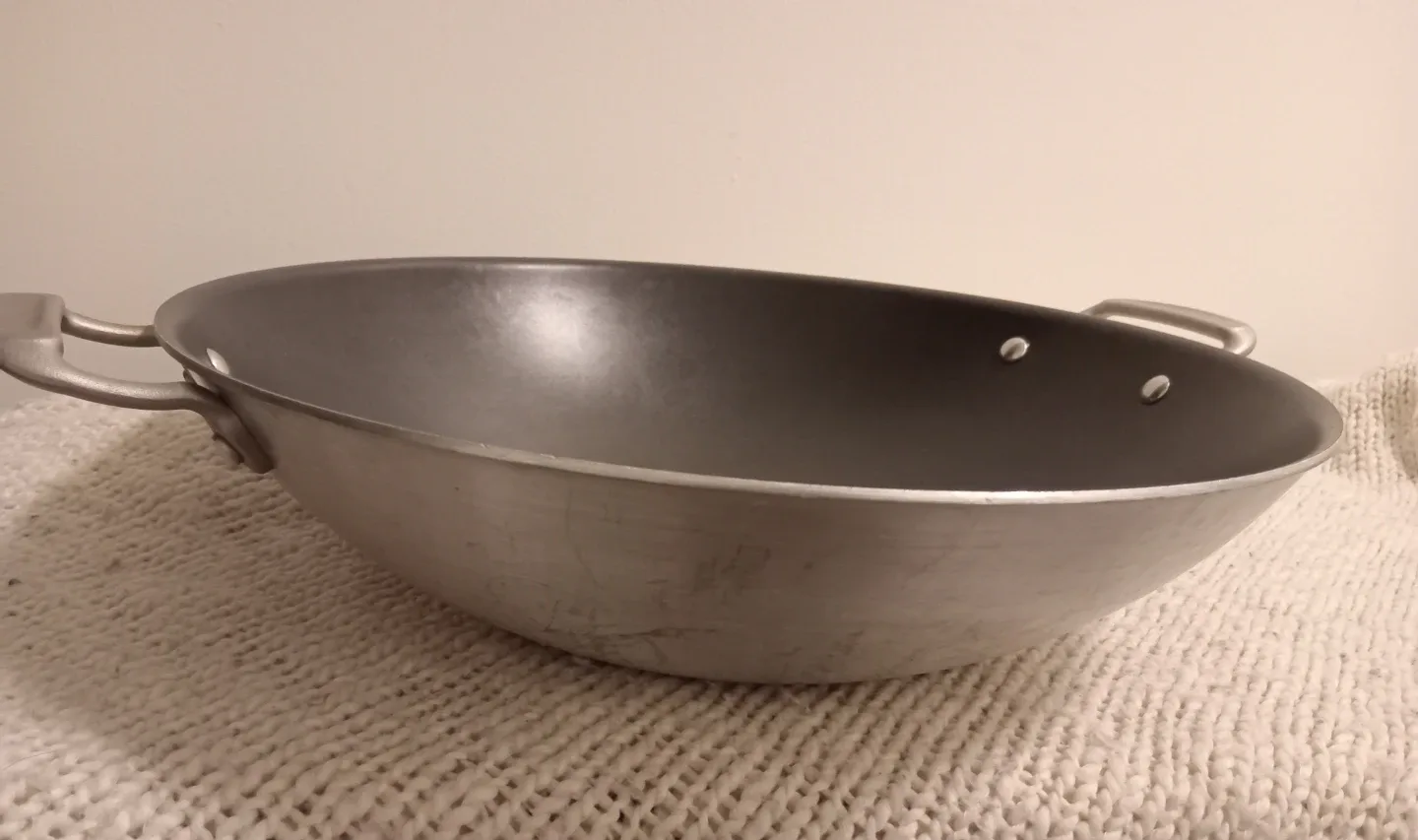 Large Paderno Wok. Last Call image indicator(2)