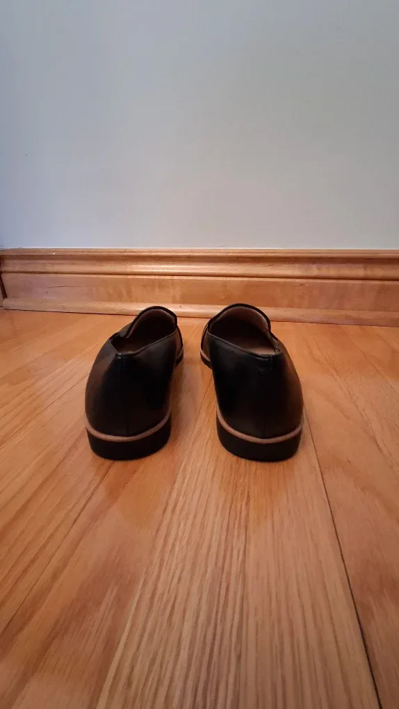 🆕️ LifeStride Black Slip On Loafers image indicator(5)