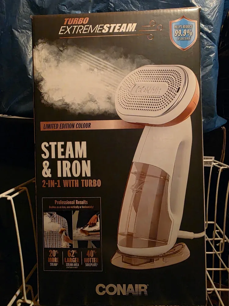Steamer/iron