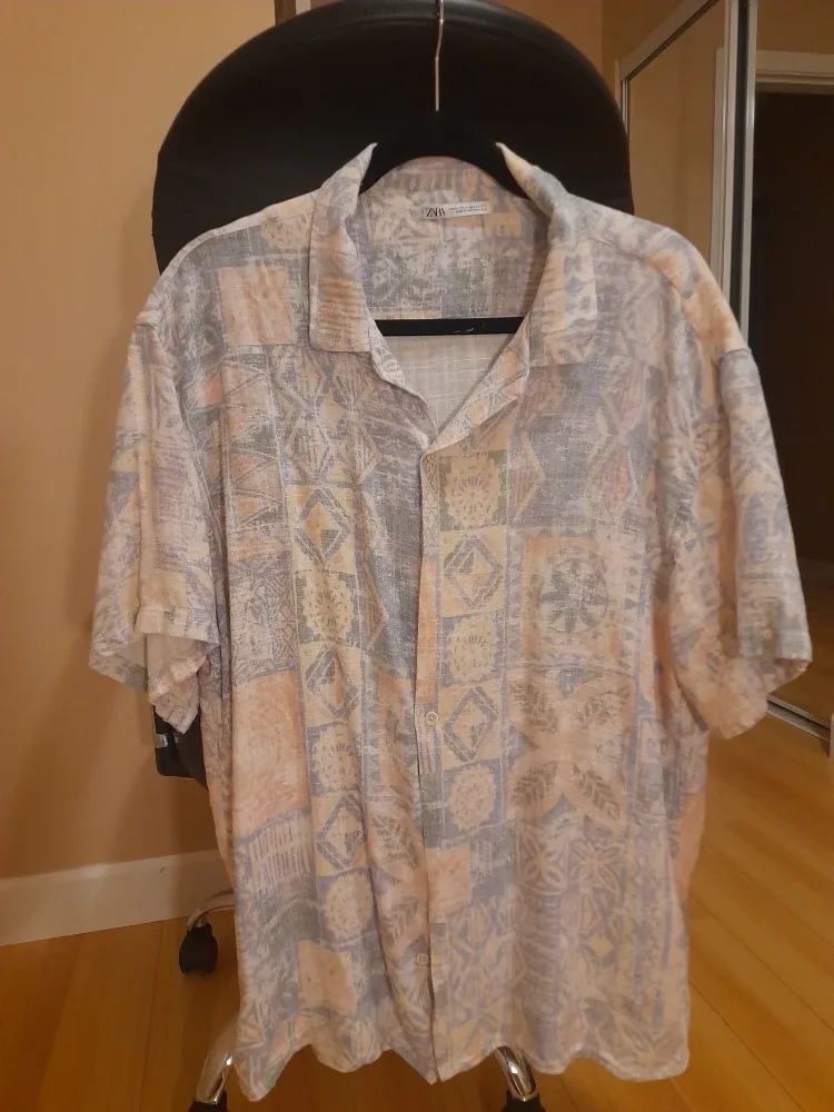 Zara L/XL Button-Up Shirts image indicator(5)