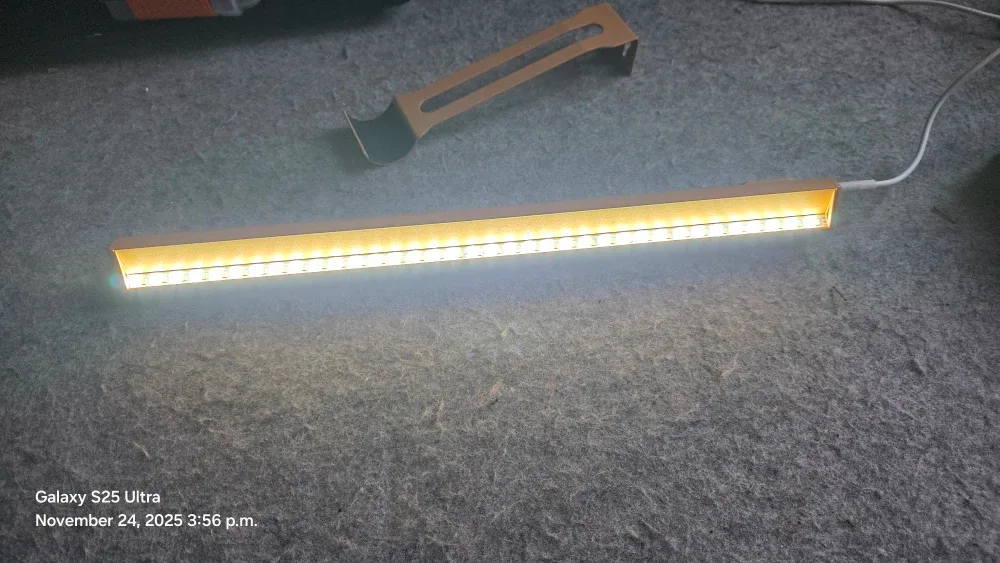 Gold Wireless LED Picture Light - 15 inch image indicator(5)