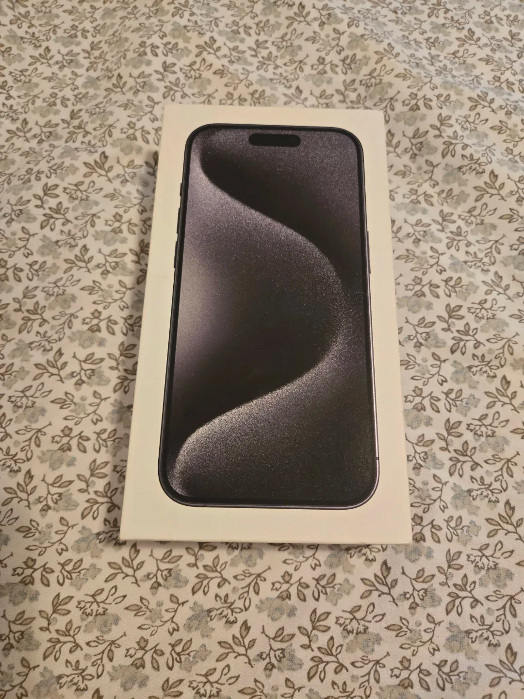 iPhone 15 Pro - Excellent Condition 128gb thumbnail