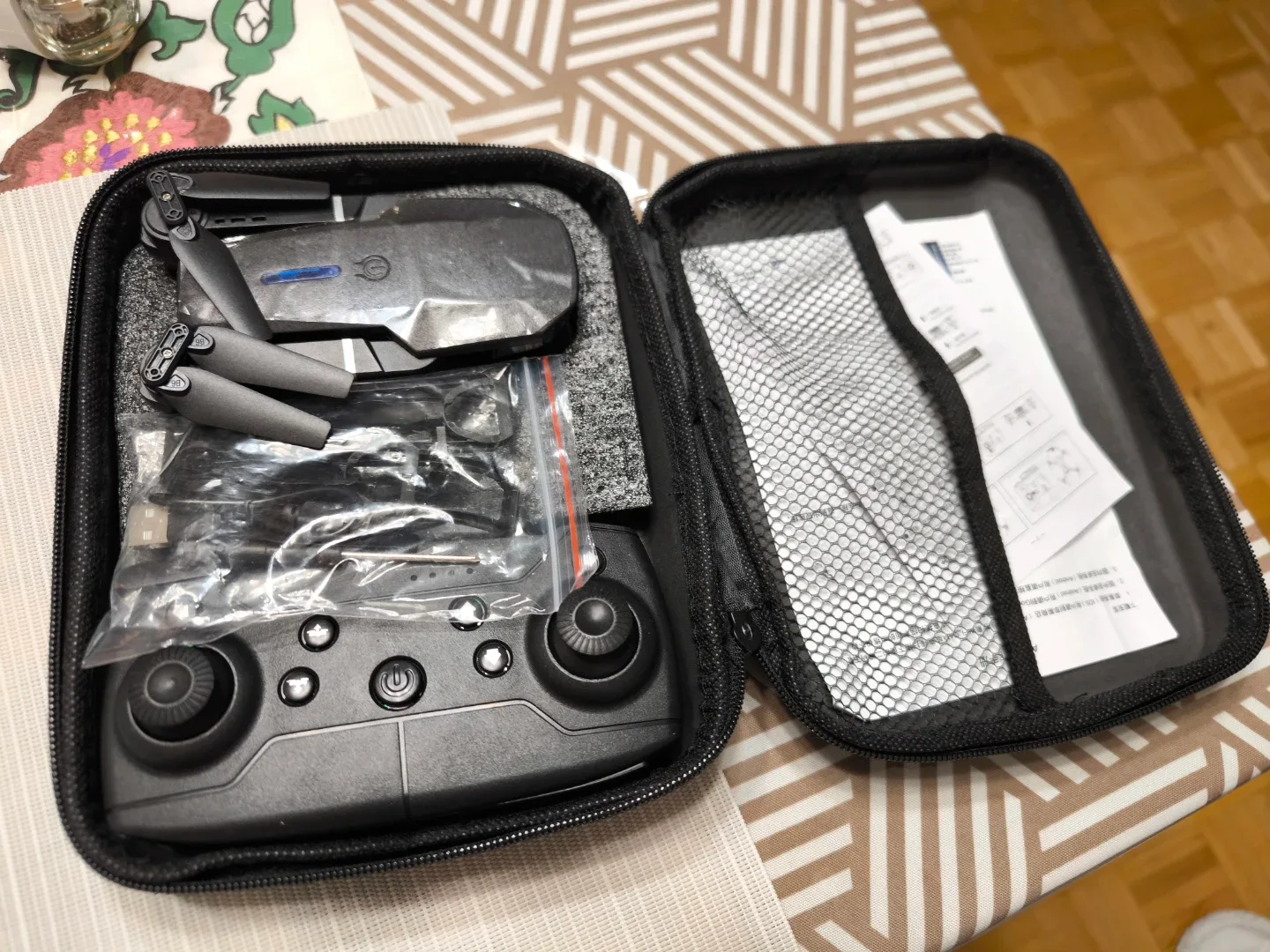 E88 Pro Drone image indicator(2)