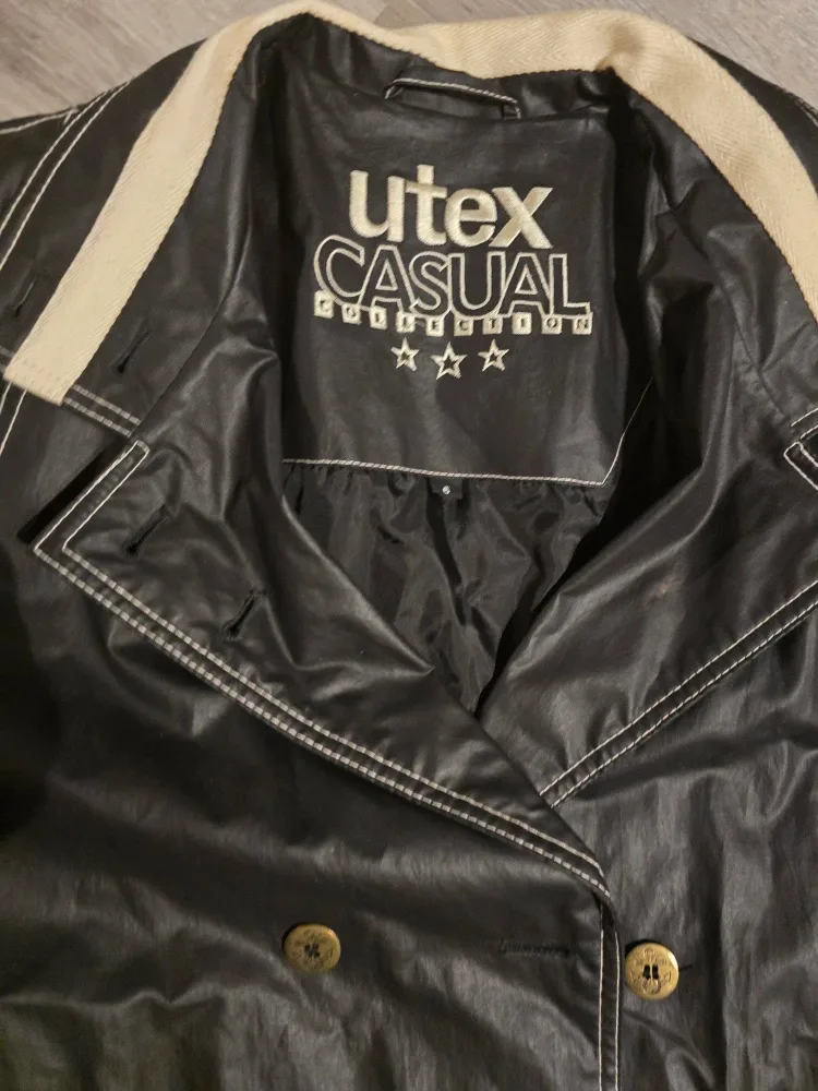 Uttex Casual Collection Black Trench Coat image indicator(2)