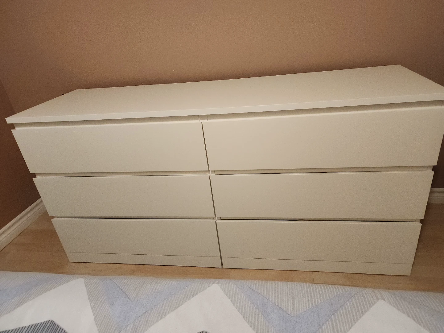 IKEA MALM 6-Drawer Dresser