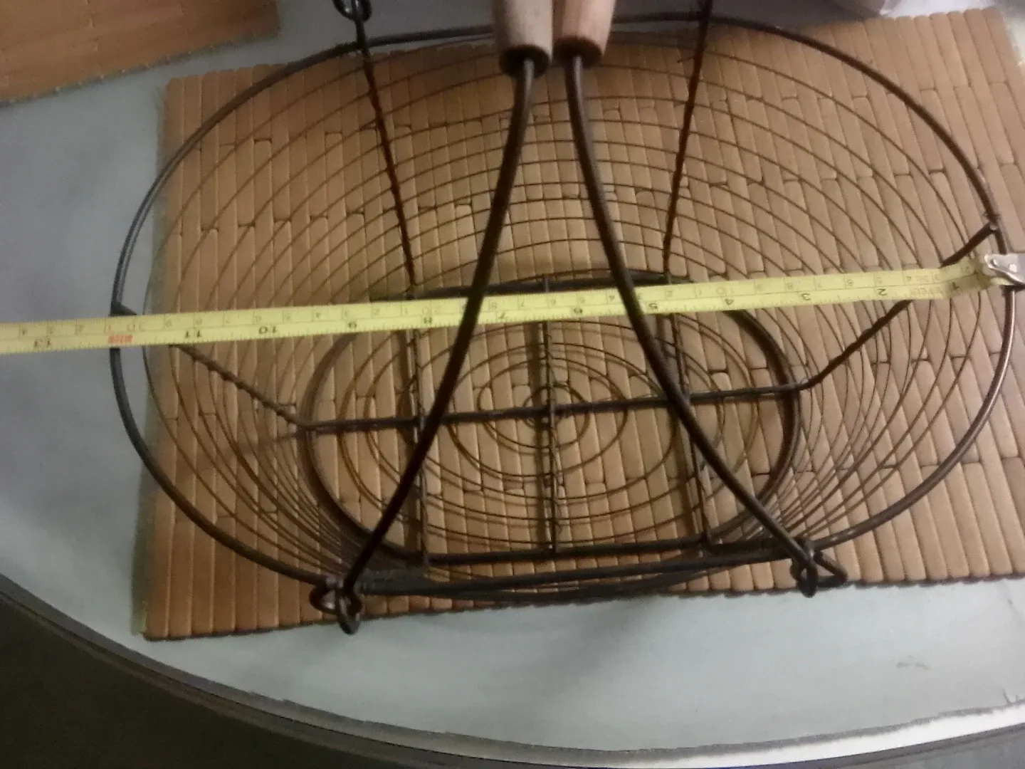 Vintage Wire Egg Basket with Wooden Handles 🥕 image indicator(2)