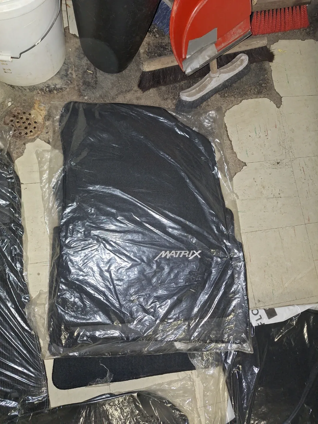 Matrix Floor Mats - Black