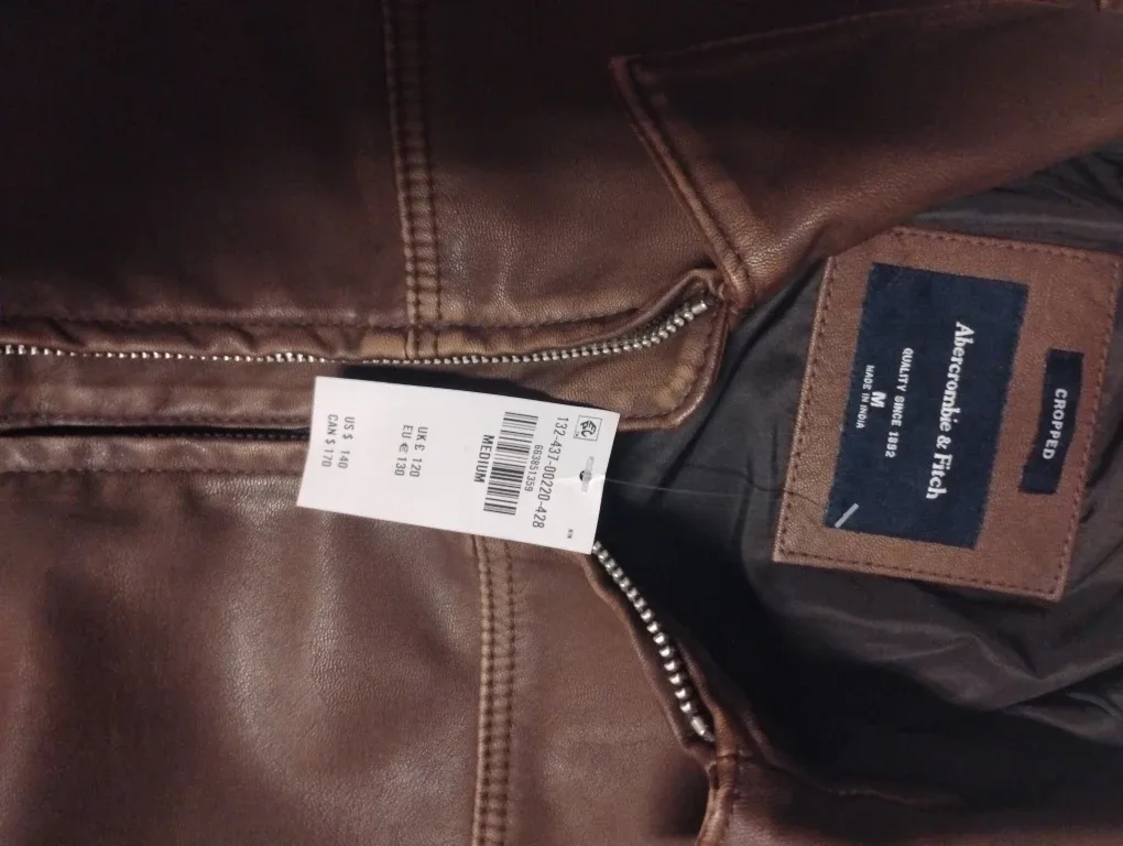 Abercrombie & Fitch Cropped Leather Jacket - Size M image indicator(3)