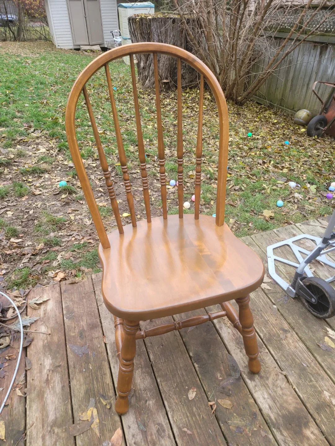 Table and chairs image indicator(2)