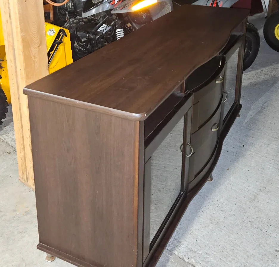 Dark Brown Entertainment Unit image indicator(2)