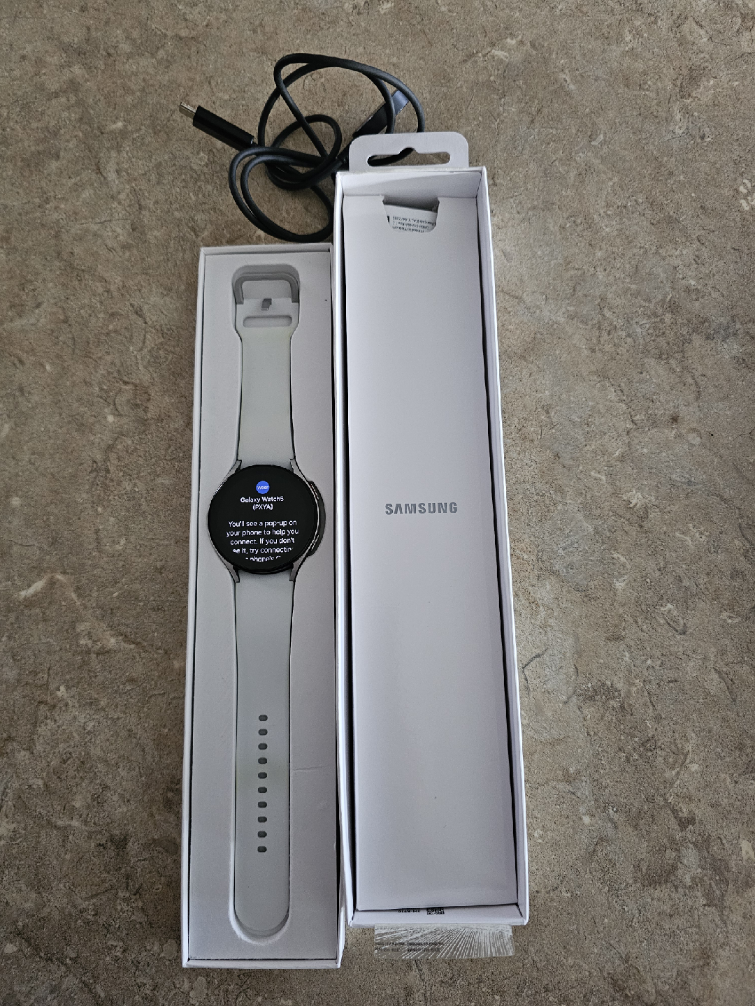 Samsung Galaxy Watch5 (44mm) & Watch Bands