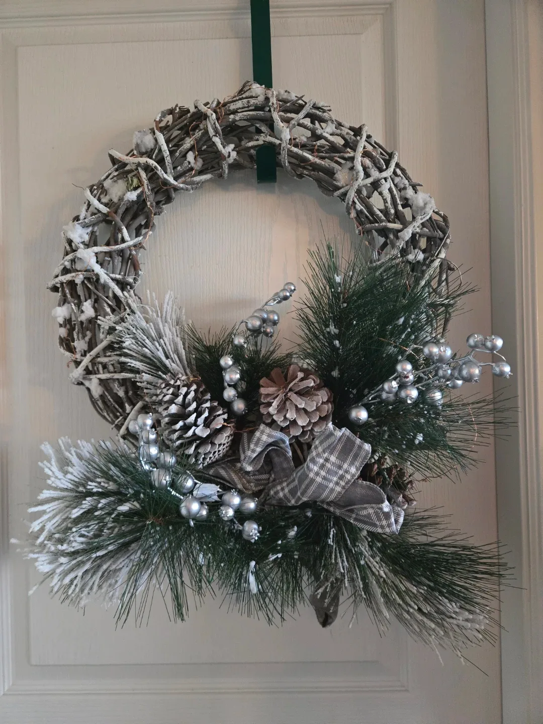 Winter Wreath with Pinecones & Silver Accents thumbnail