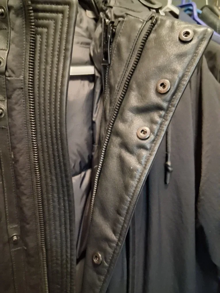 Rudsak black down parka with (removable) fur-trimmed hood image indicator(4)