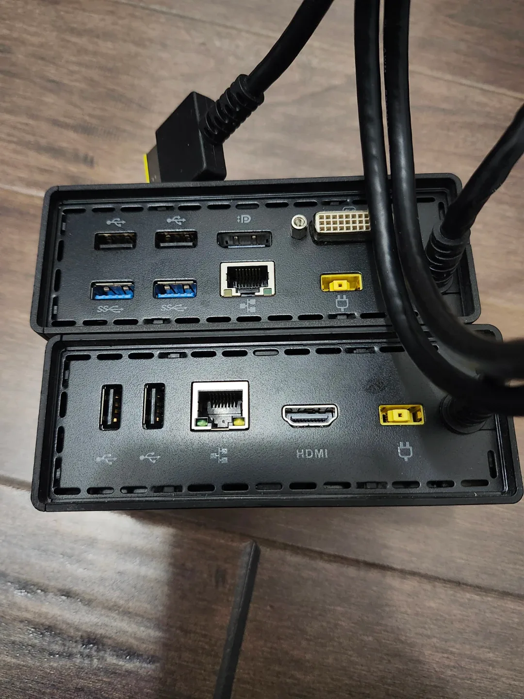 Free Lenovo ThinkPad OneLink Docks 🥕 image indicator(3)