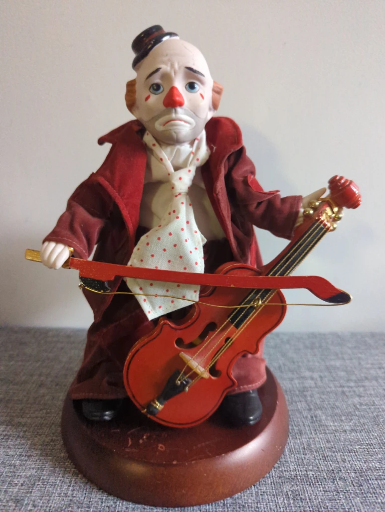Vintage "Send in the Clowns" Musical Clown Figurine