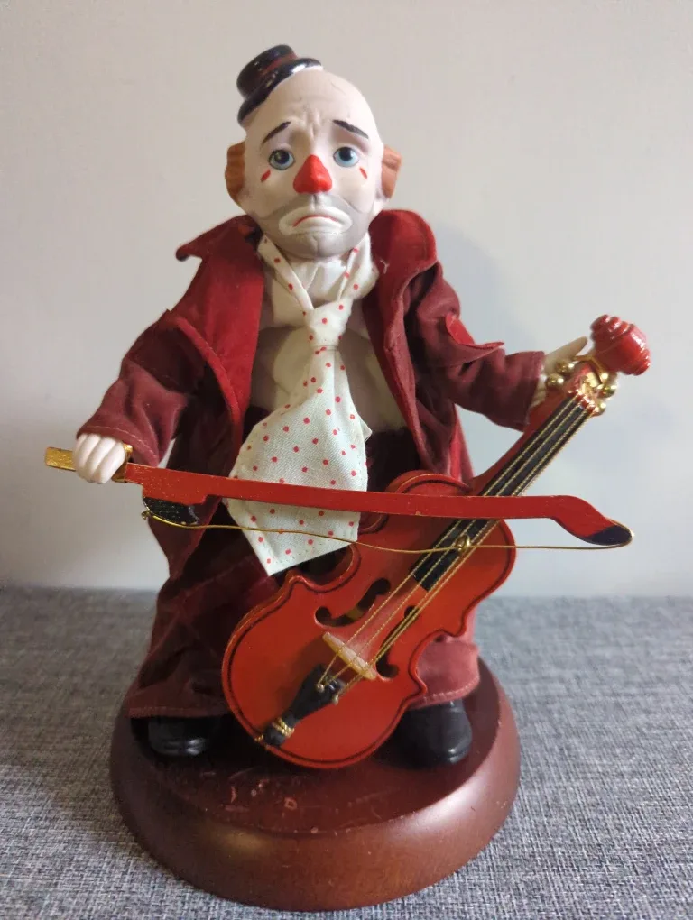 Vintage "Send in the Clowns" Musical Clown Figurine
