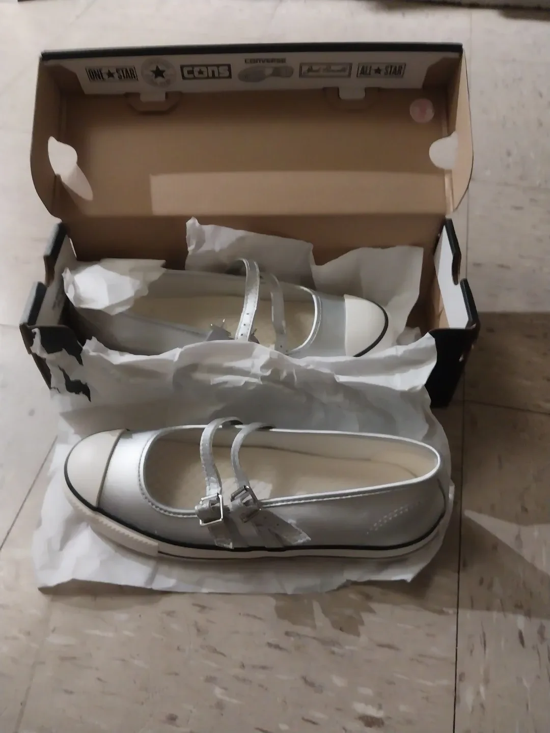 Converse CTAS Dainty Mary Jane Slip Silver US 7 NIB image indicator(4)
