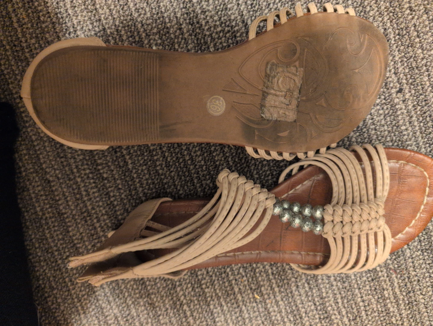 Taxi Beige Sandals - Size 6 - photo 2