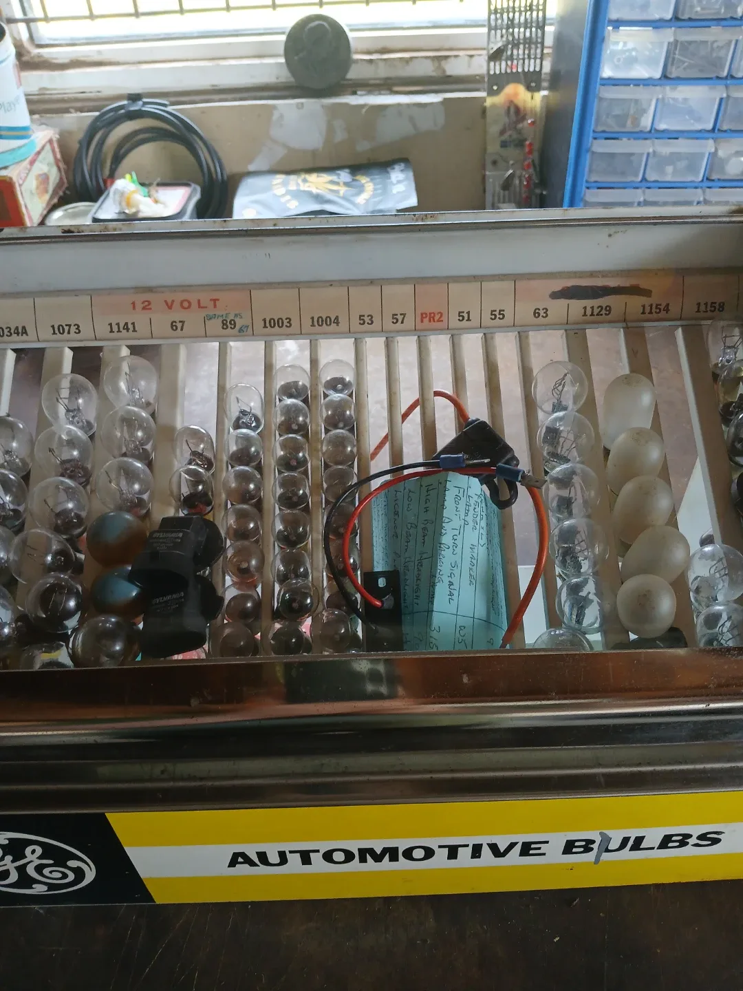 Vintage GE Automotive Bulbs Display Case image indicator(2)