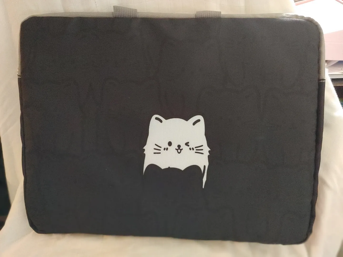 Brand New 15.5 inch Laptop Bag. 💼 thumbnail