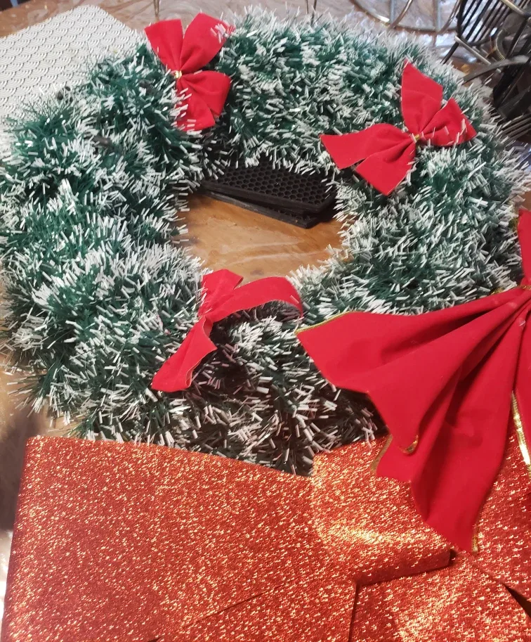 Christmas Decorations - Santa candle Rack & Bows image indicator(2)