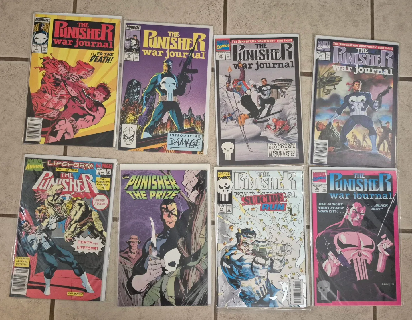 The Punisher Comic Book Lot - Marvel image indicator(5)