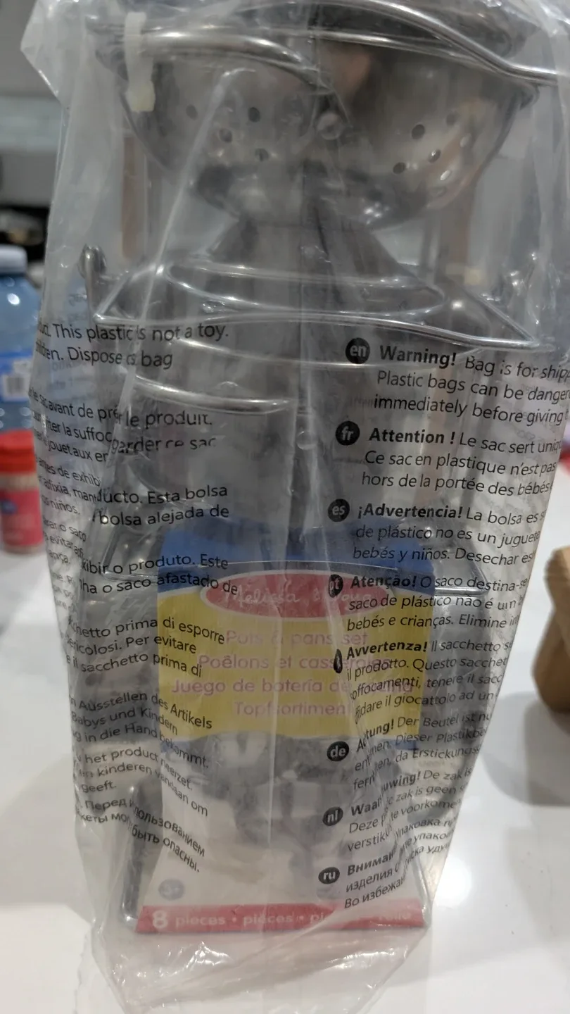 Melissa & Doug Pots & Pans Set - 8 Pieces - New! image indicator(2)