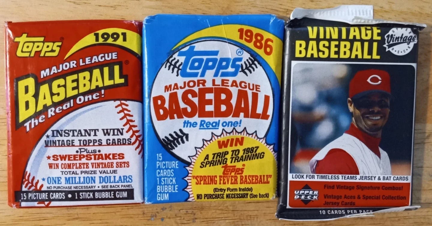 Vintage Baseball Card Packs: Fleer, Topps, Upper Deck - photo 5