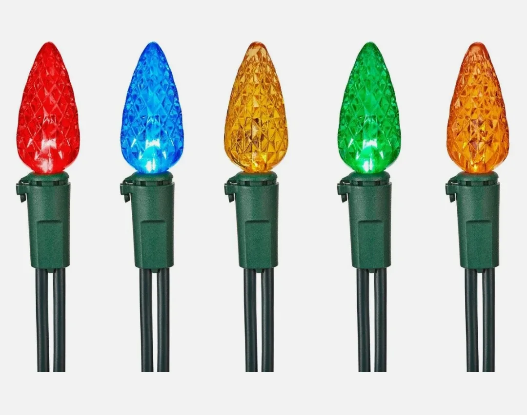 NOMA String Lights - 33'8" - Multi-Coloured image indicator(2)