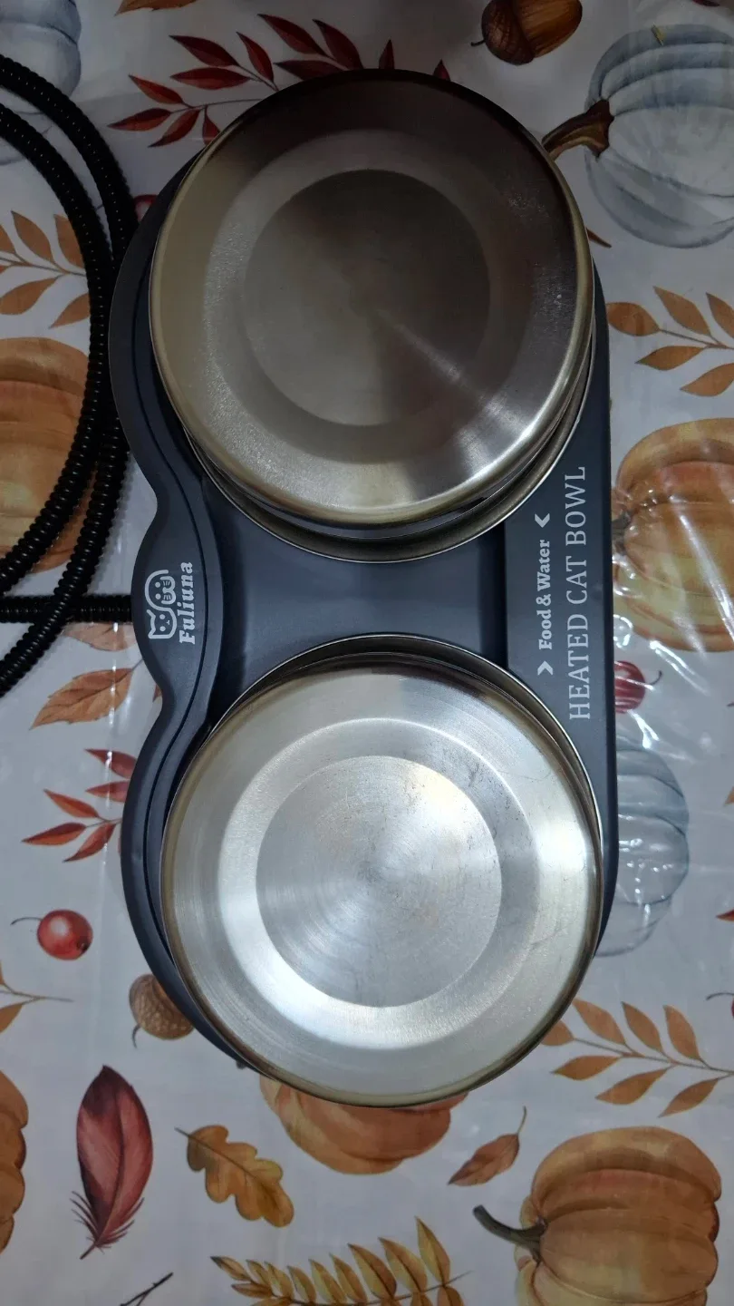 Fuliuna Heated Pet Bowl - Food & Water image indicator(4)