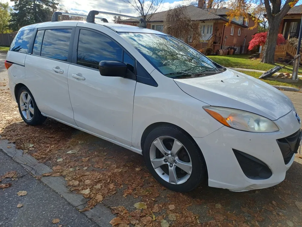 2013 Mazda 5 Minivan image indicator(2)