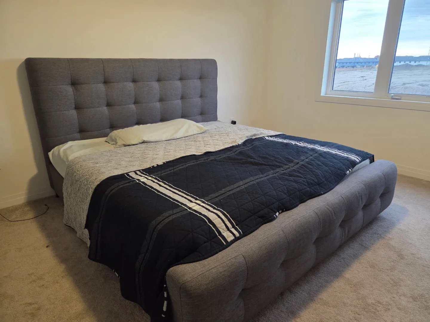 Grey King size Bed Frame image indicator(4)