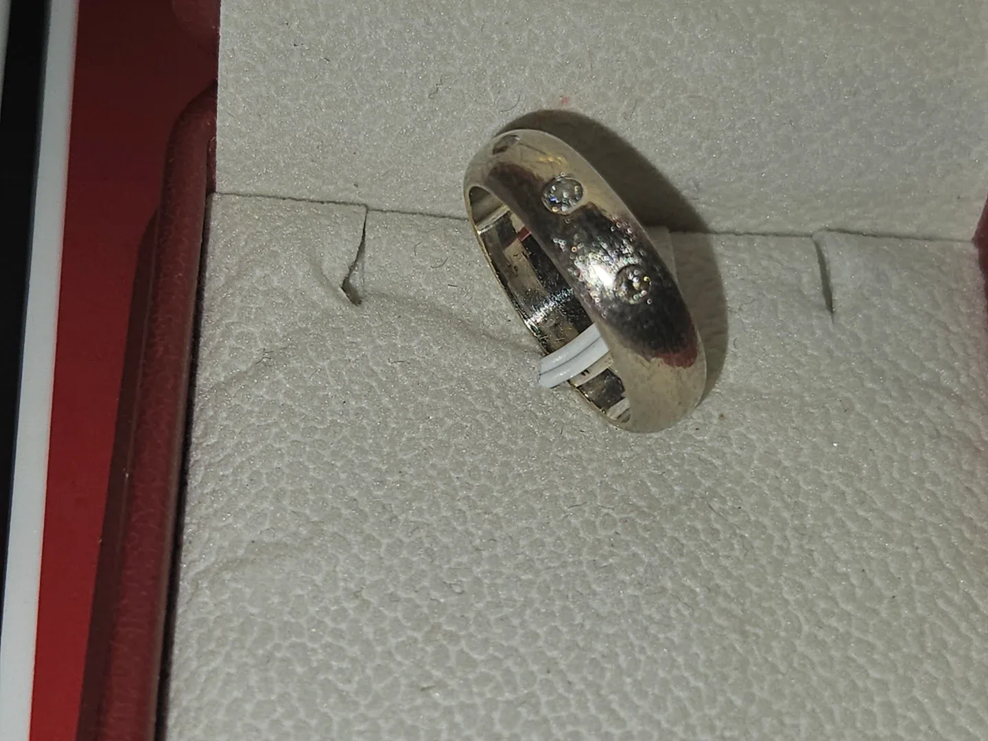 18k Ring+ 2, 18k Necklace image indicator(4)