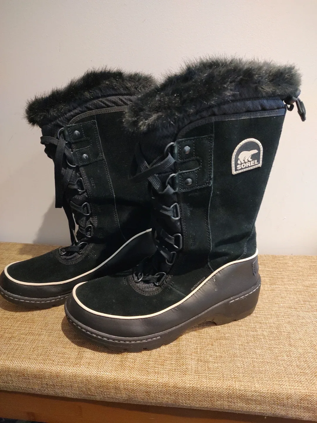 Sorel Winter Boots, Black, New, Size 8 thumbnail